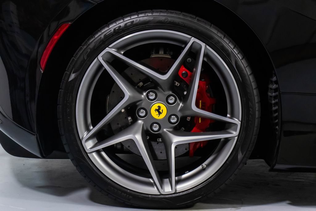 Certified 2022 Ferrari F8 Tributo image 59