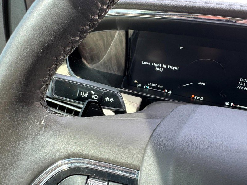 Used 2018 Lincoln Navigator L Reserve w/ Technology Package image 20