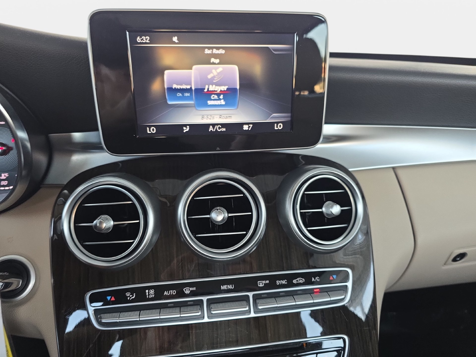Certified 2017 Mercedes-Benz C 300 4MATIC Sedan image 19