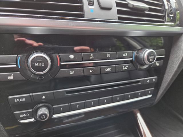Used 2017 BMW X3 xDrive28i AWD/4WD image 13