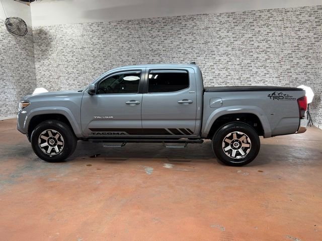 Used 2021 Toyota Tacoma SR5 RWD image 4
