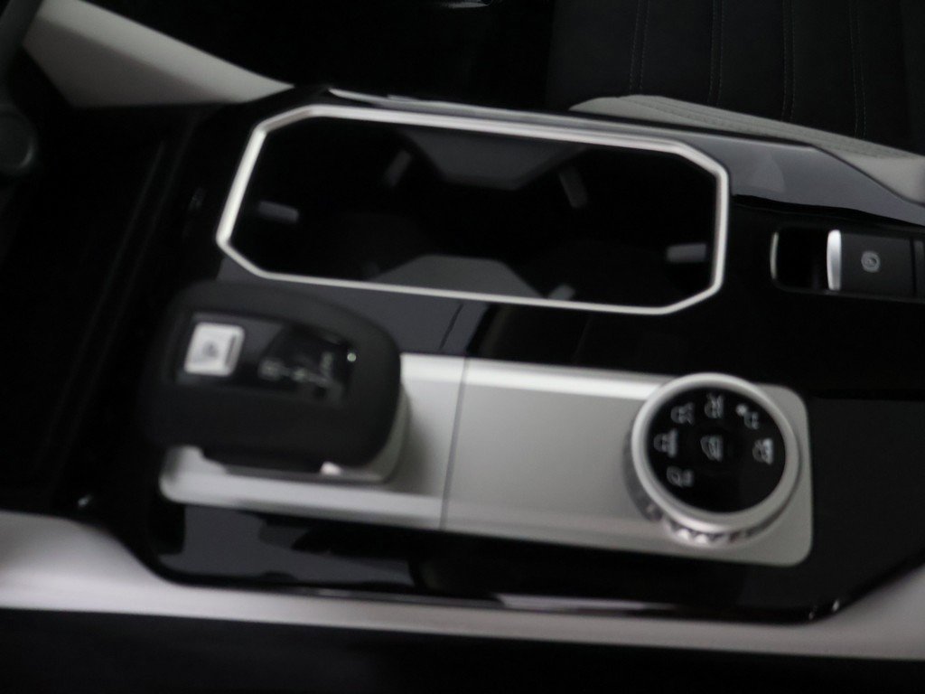 New 2026 Mitsubishi Outlander SE image 50