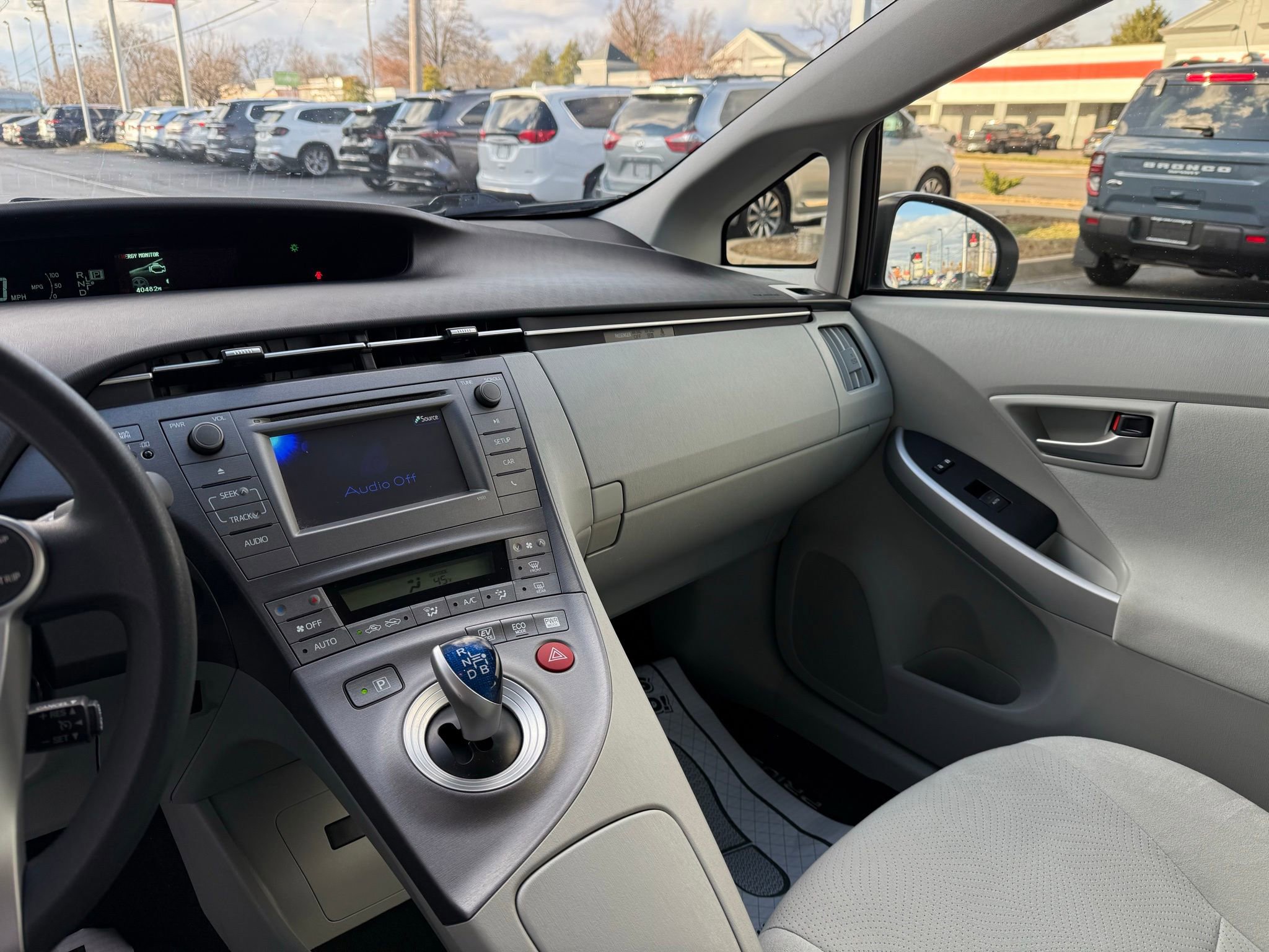 Used 2012 Toyota Prius Two image 48