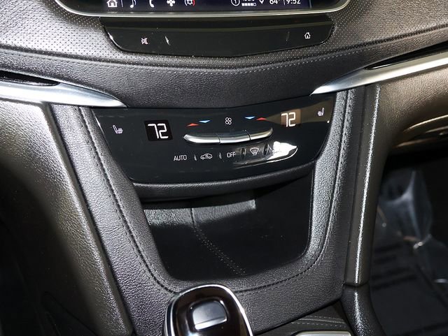 Used 2024 Cadillac XT6 Luxury AWD/4WD image 22