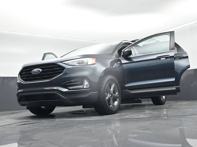 Certified 2022 Ford Edge SEL w/ Sport Appearance Package AWD/4WD image 71