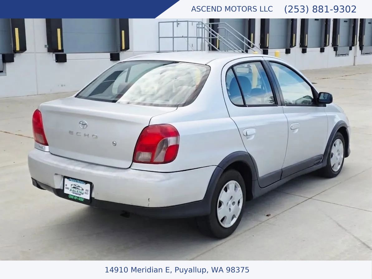 Used 2001 Toyota Echo Sedan FWD image 5