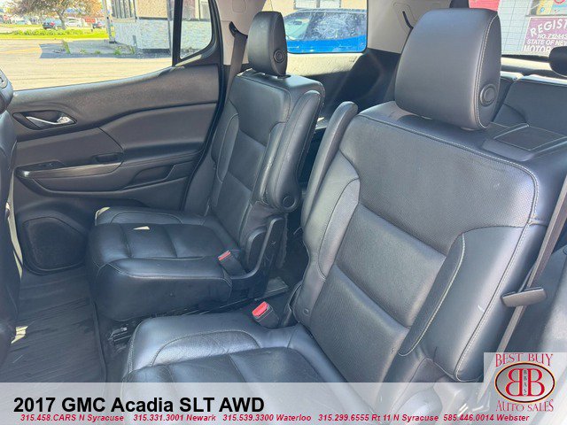 Used 2017 GMC Acadia SLT AWD/4WD image 10