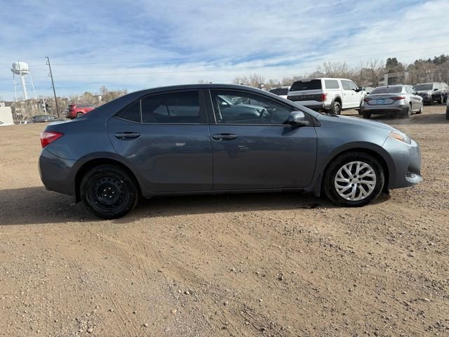 Used 2017 Toyota Corolla LE image 6