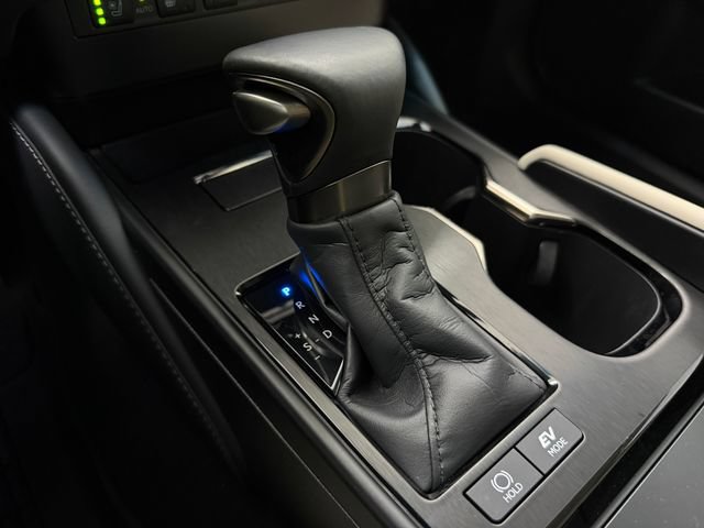 Used 2025 Lexus ES 300h w/ Technology Package FWD image 20