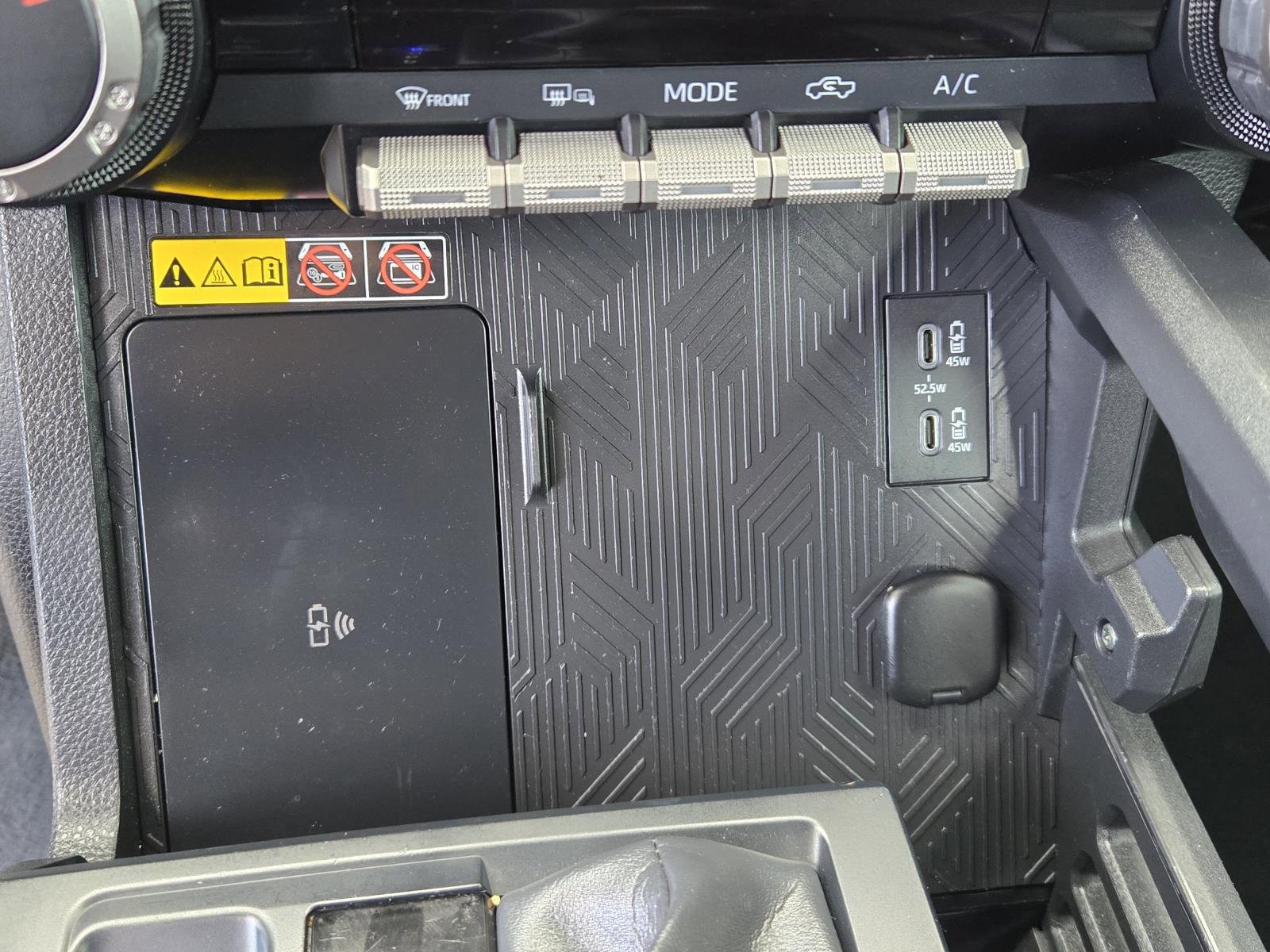 Used 2024 Toyota Tacoma TRD Sport image 14