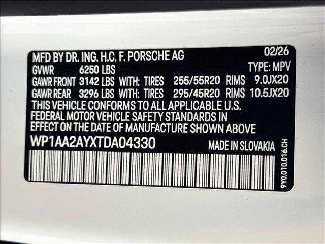 Used 2026 Porsche Cayenne AWD/4WD image 26