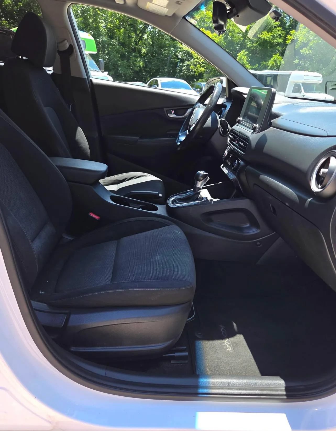 Used 2022 Hyundai Kona SEL w/ Convenience Package FWD image 11
