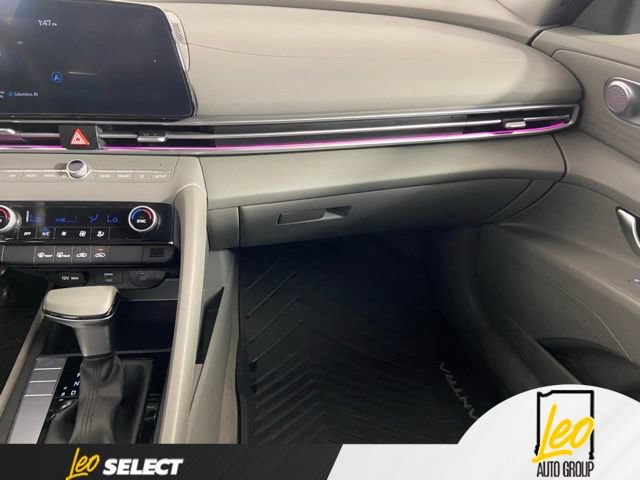 Used 2024 Hyundai Elantra SEL FWD image 23