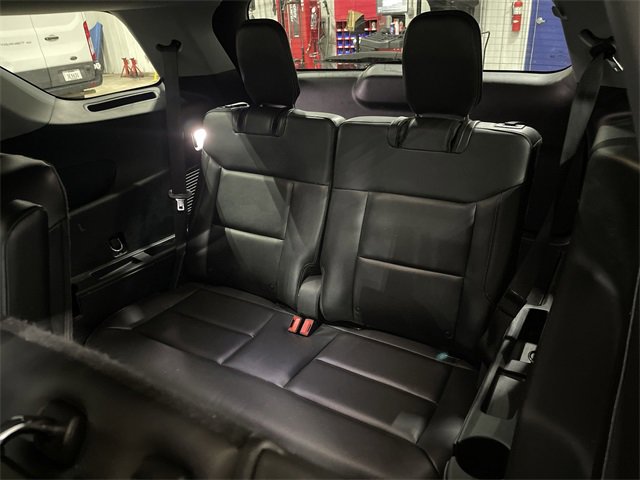 Used 2022 Ford Explorer XLT w/ Equipment Group 202A image 29
