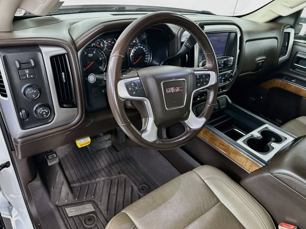 Used 2018 GMC Sierra 2500 SLT w/ Duramax Plus Package AWD/4WD image 27
