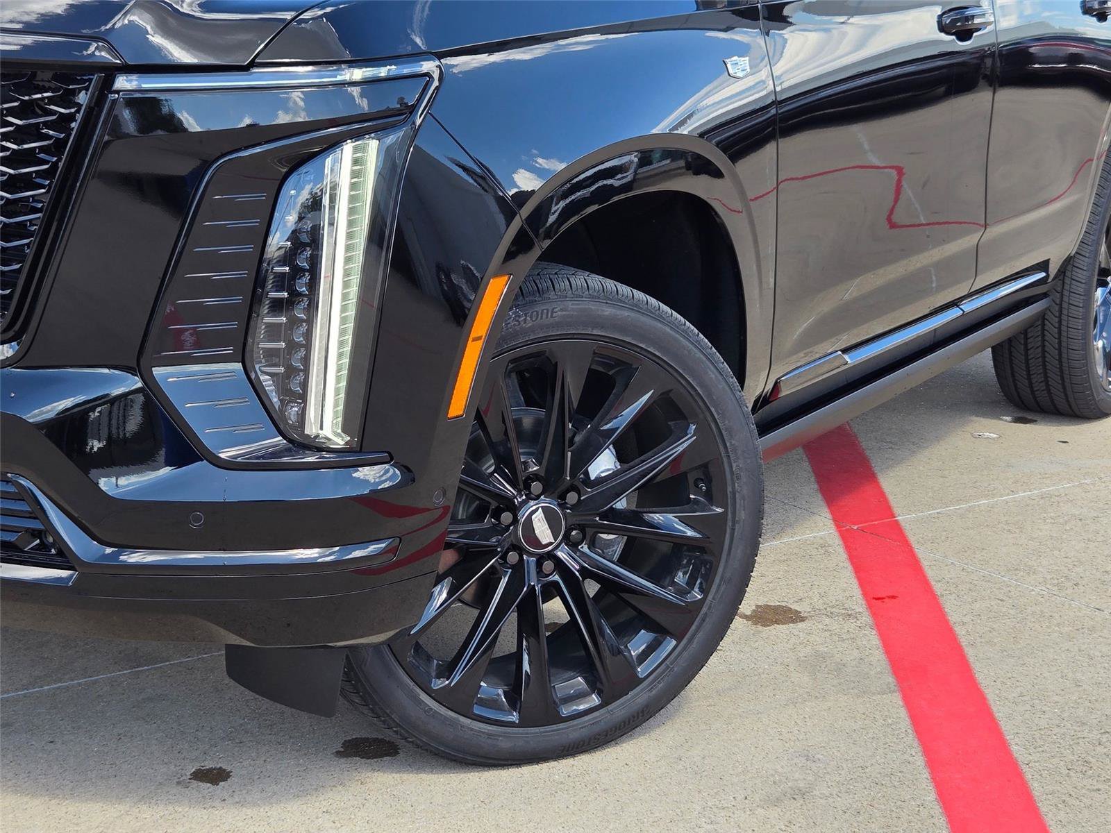 New 2026 Cadillac Escalade Platinum Sport w/ LPO, ONYX Package AWD/4WD image 7