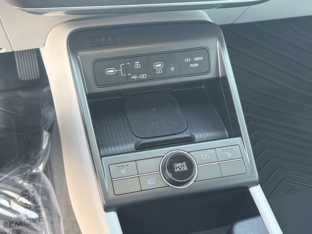 Certified 2025 Hyundai Kona SEL FWD image 7