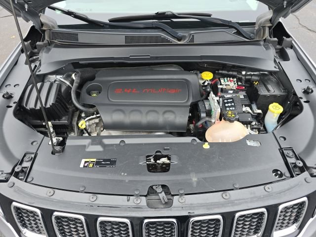 Used 2019 Jeep Compass Limited w/ Safety & Security Group image 24