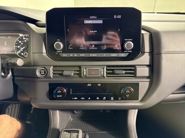 Used 2024 Nissan Pathfinder S AWD/4WD image 26