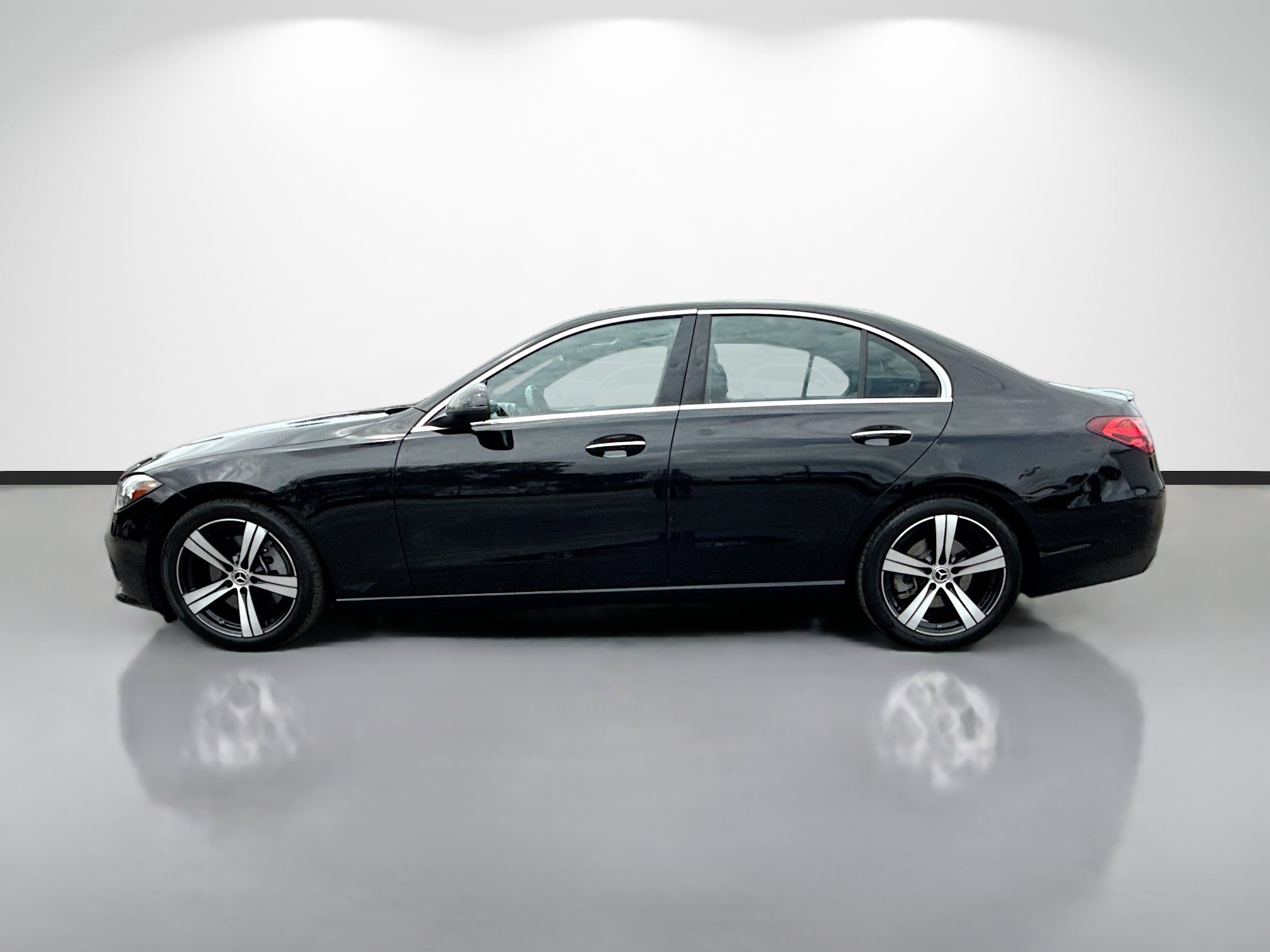 Used 2022 Mercedes-Benz C 300 4MATIC Sedan image 6