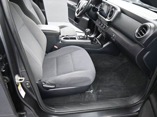 Used 2019 Toyota Tacoma TRD Sport image 14