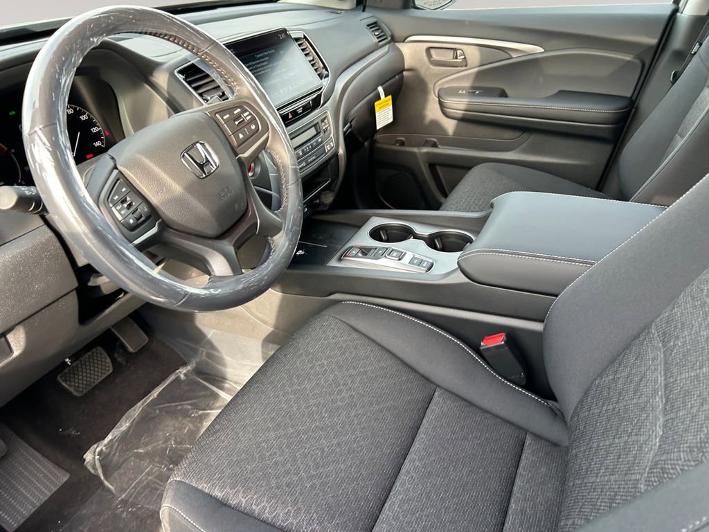 New 2026 Honda Ridgeline Sport image 10