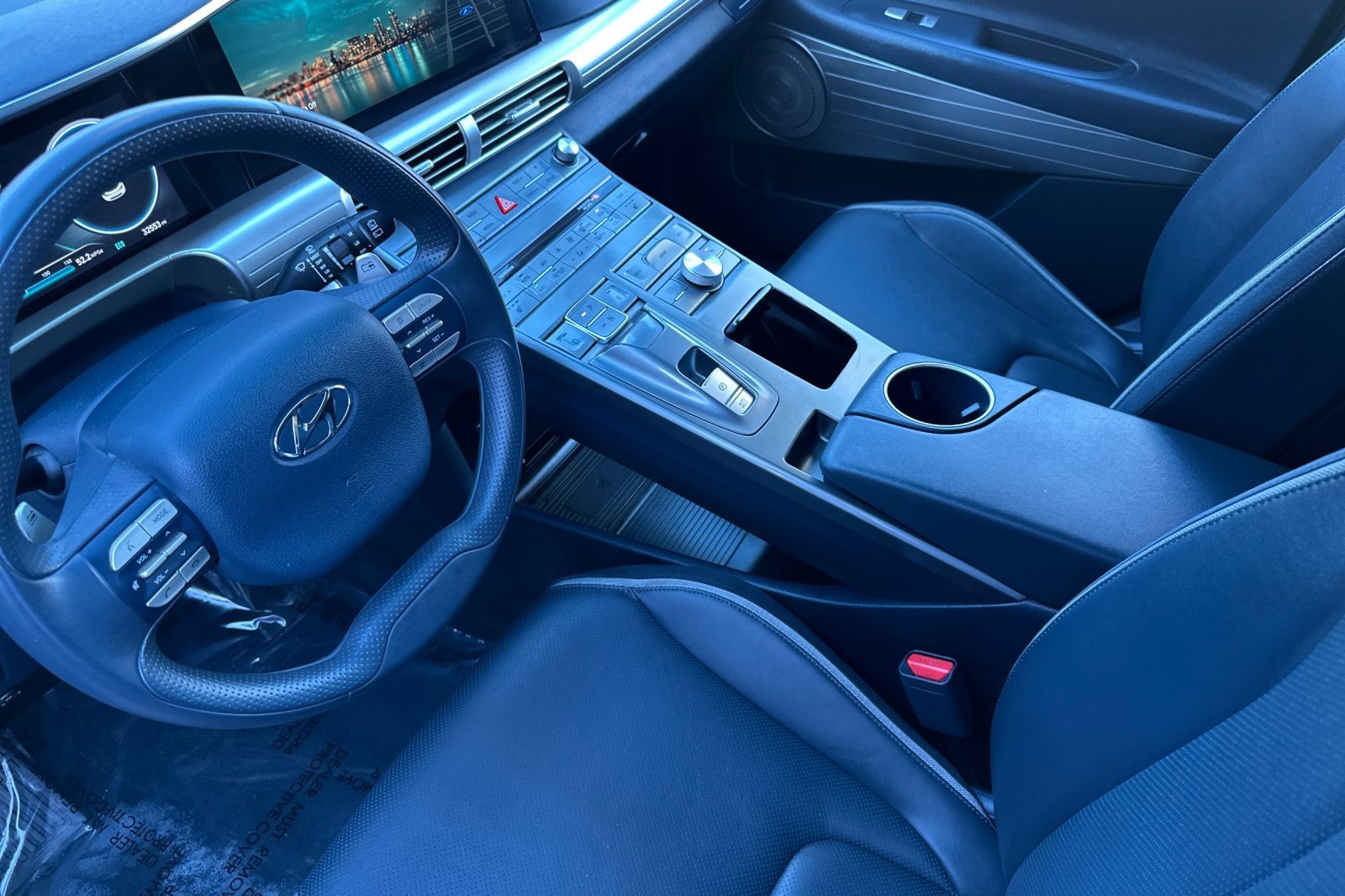 Used 2022 Hyundai Nexo Blue image 10