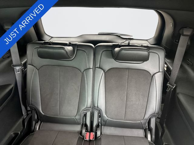 Used 2023 Jeep Grand Cherokee L Laredo AWD/4WD image 23