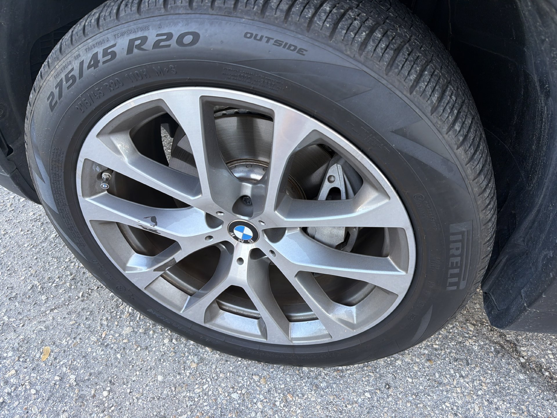 Used 2025 BMW X5 sDrive40i w/ Climate Comfort Package RWD image 9