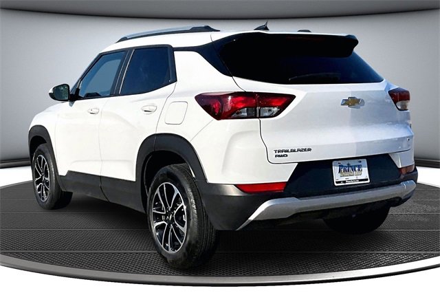 Used 2024 Chevrolet TrailBlazer LT image 4