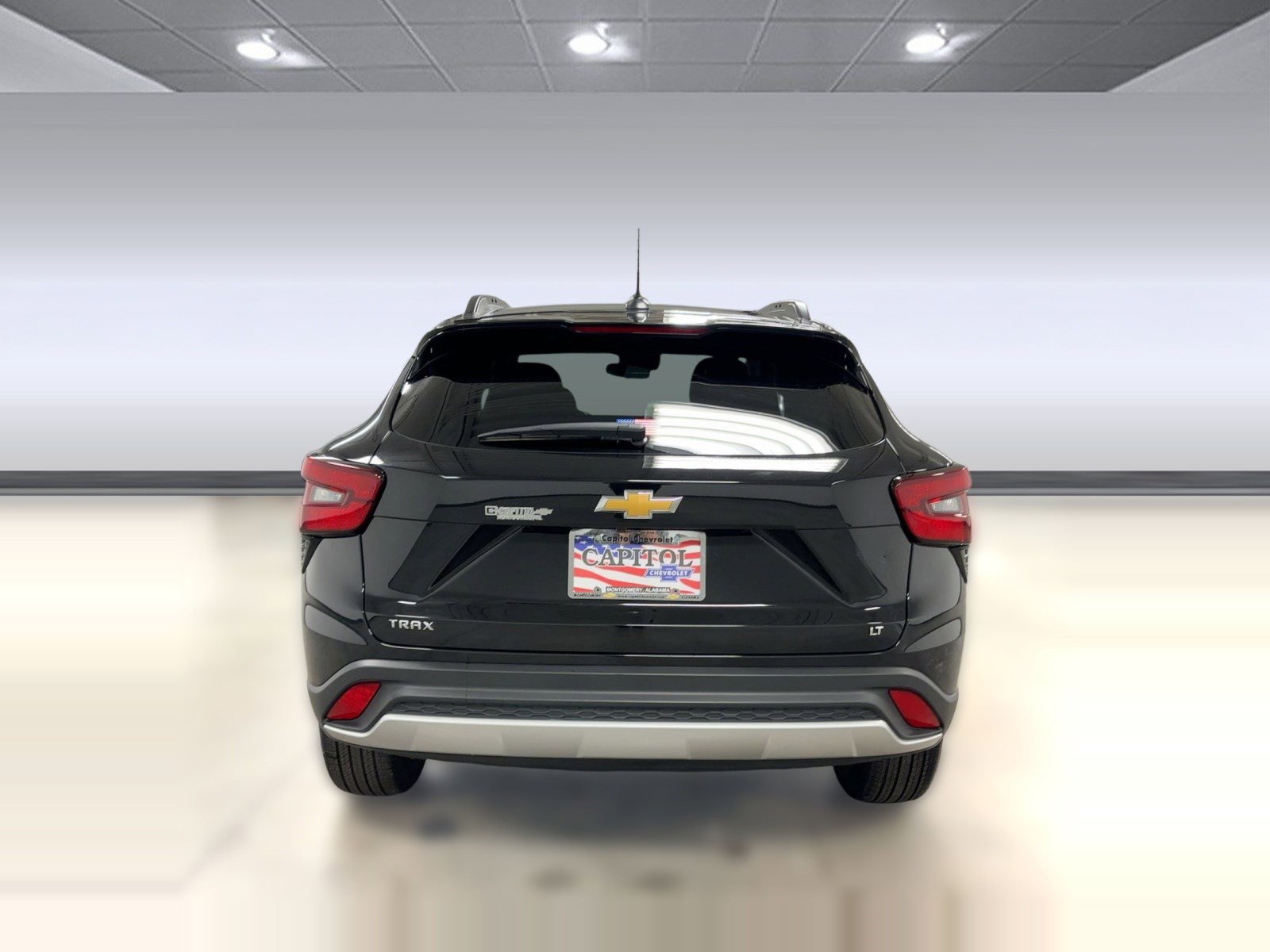Certified 2025 Chevrolet Trax LT w/ LT Convenience Package image 8