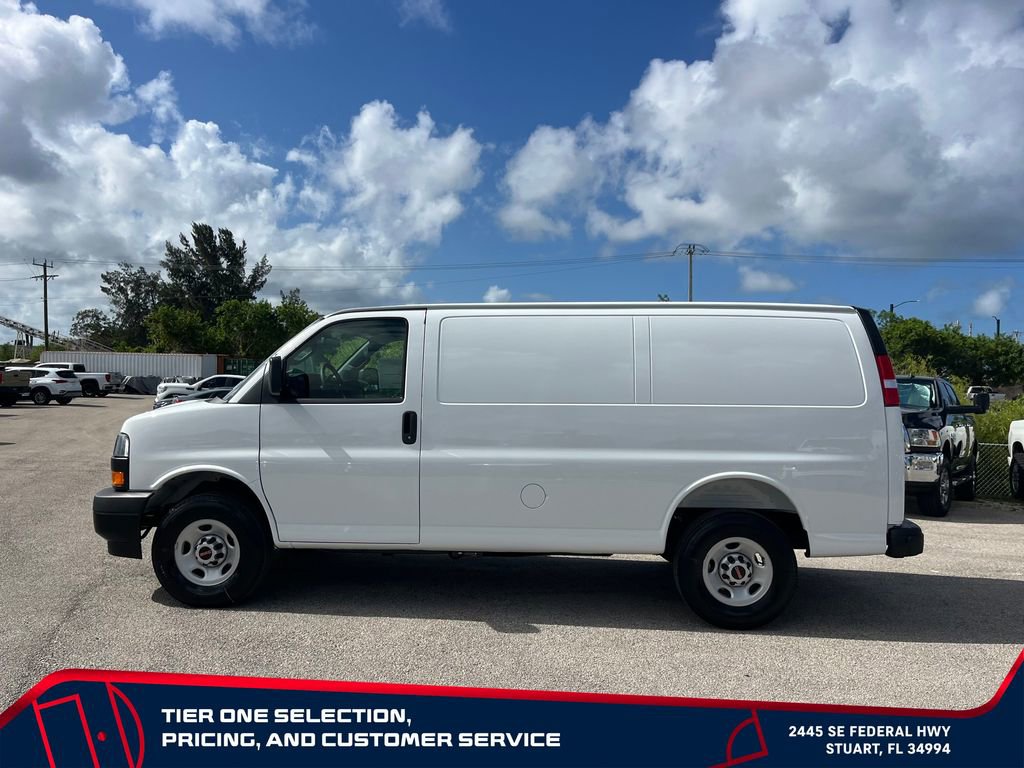 New 2026 GMC Savana 2500 w/ Driver Convenience Package RWD image 4