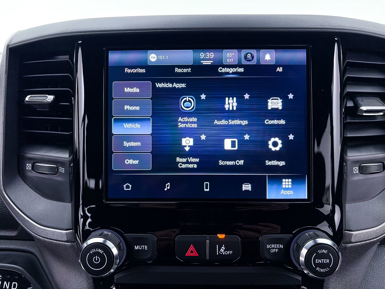 Used 2025 RAM 1500 Classic Warlock image 19