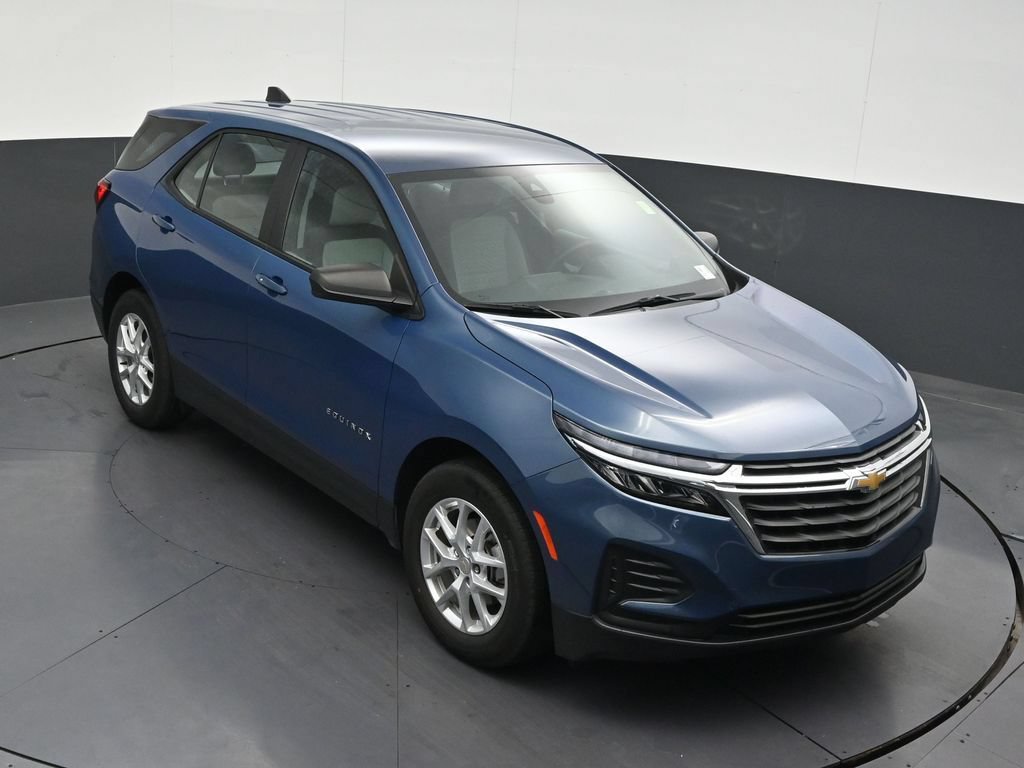 Used 2024 Chevrolet Equinox LS FWD image 21