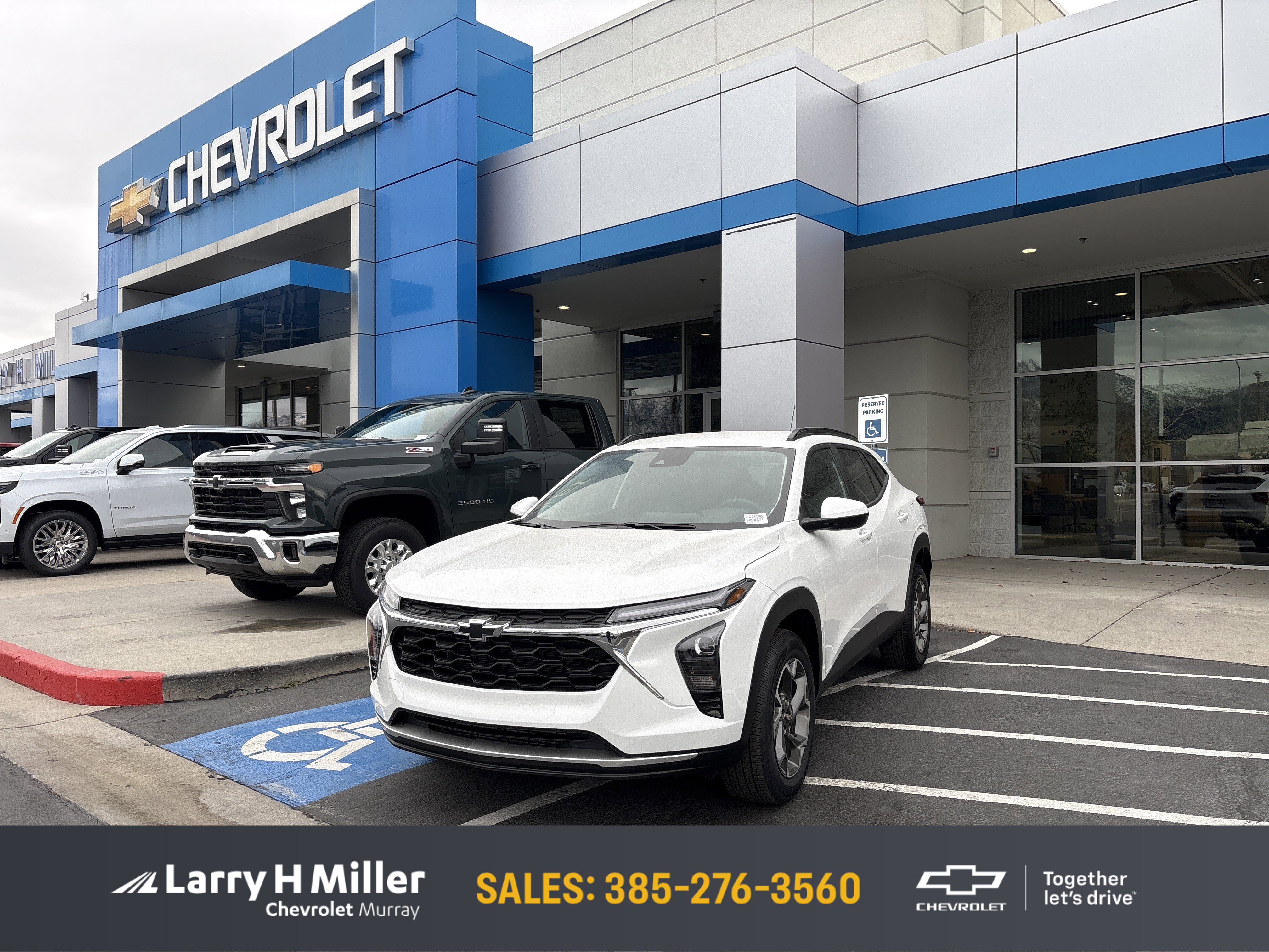 New 2026 Chevrolet Trax LT w/ Driver Confidence Package FWD image 1