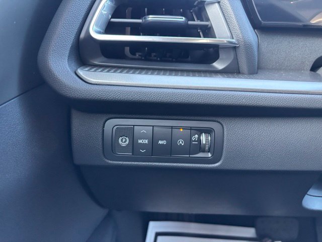 New 2027 Chevrolet Traverse LT w/ Sun and Wheel Package AWD/4WD image 13