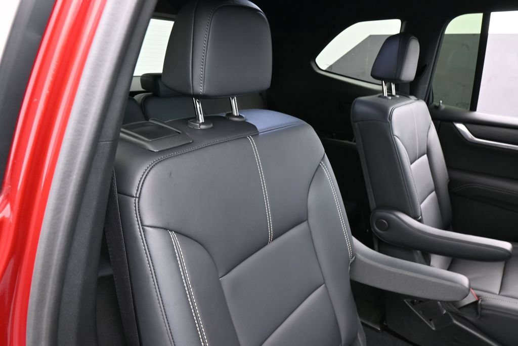 Used 2024 GMC Acadia Elevation w/ Luxury Package FWD image 44