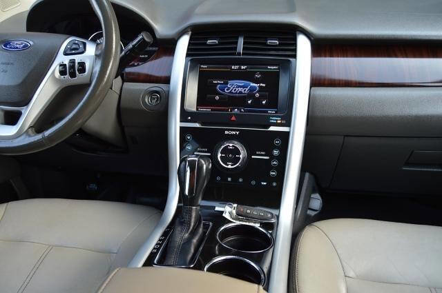 Used 2013 Ford Edge Limited image 19