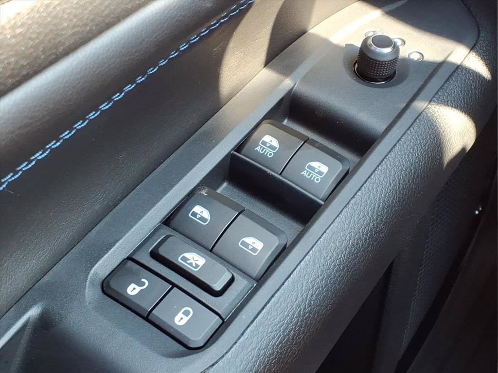 New 2026 Jeep Compass Latitude AWD/4WD image 14