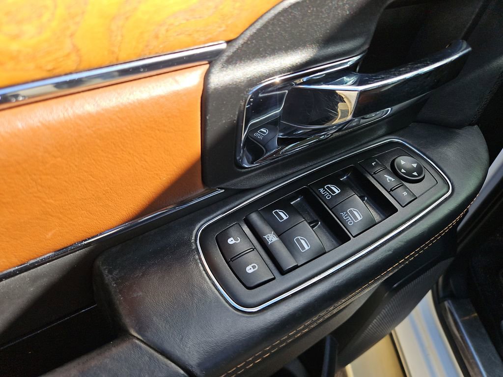 Used 2015 RAM 1500 Laramie Longhorn w/ Convenience Group AWD/4WD image 11