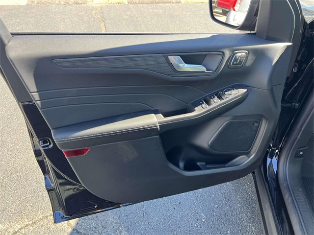 New 2026 Ford Escape Platinum w/ Premium Technology Package image 12