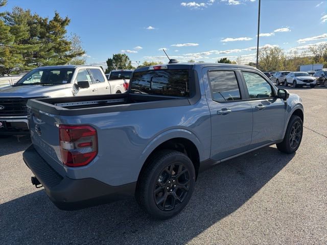 New 2025 Ford Maverick Lariat w/ Black Appearance Package image 3