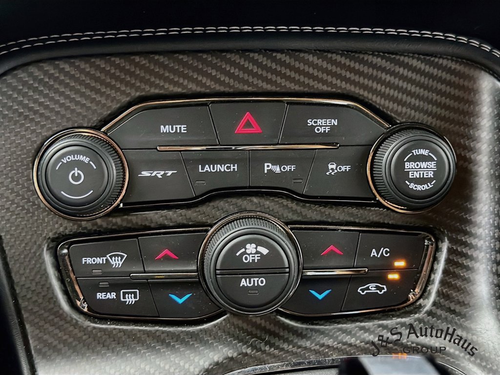 Used 2022 Dodge Challenger SRT Hellcat RWD image 16