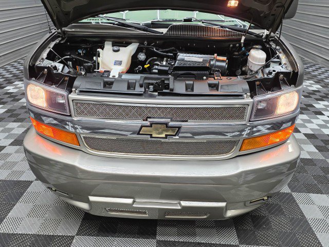 Used 2020 Chevrolet Express 2500 w/ Enhanced Convenience Package RWD image 37