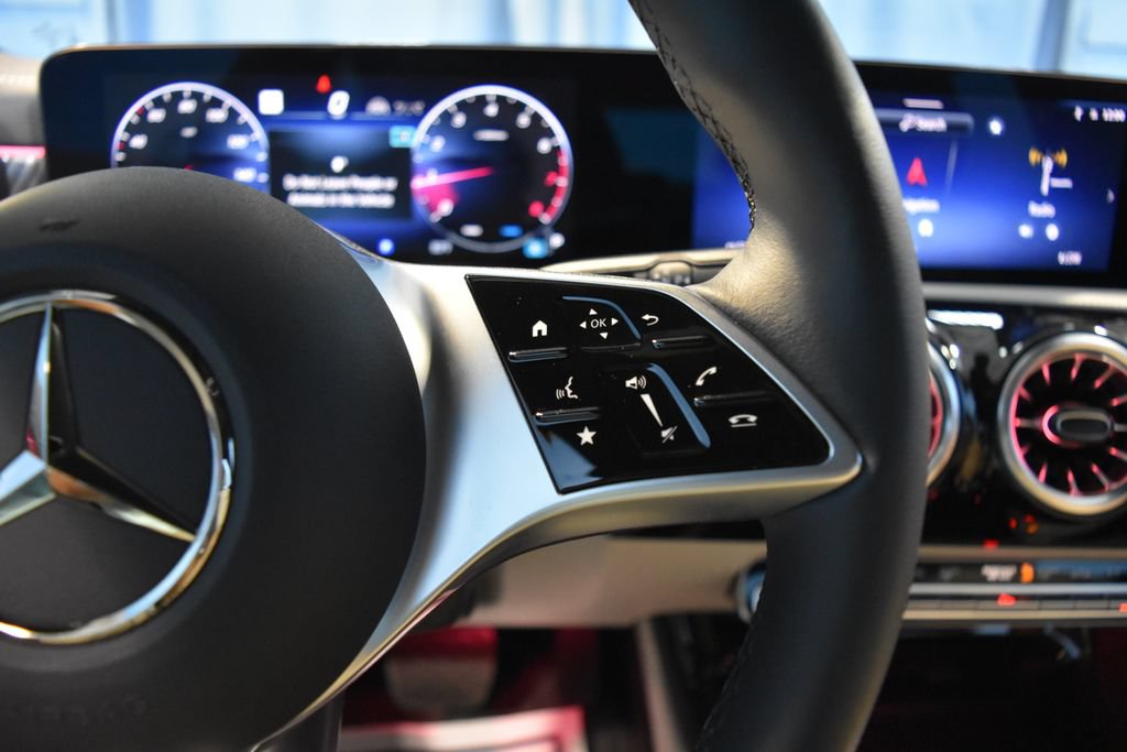 Certified 2026 Mercedes-Benz CLA 250 4MATIC image 9