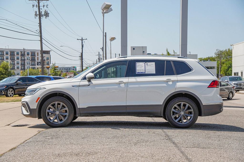 Used 2024 Volkswagen Tiguan SE image 5