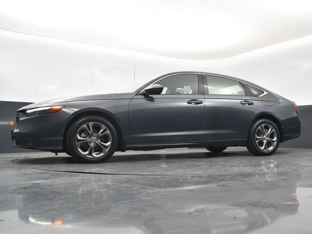Used 2024 Honda Accord EX image 38