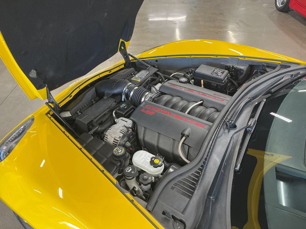 Used 2007 Chevrolet Corvette Convertible w/ Preferred Equipment Group RWD image 57