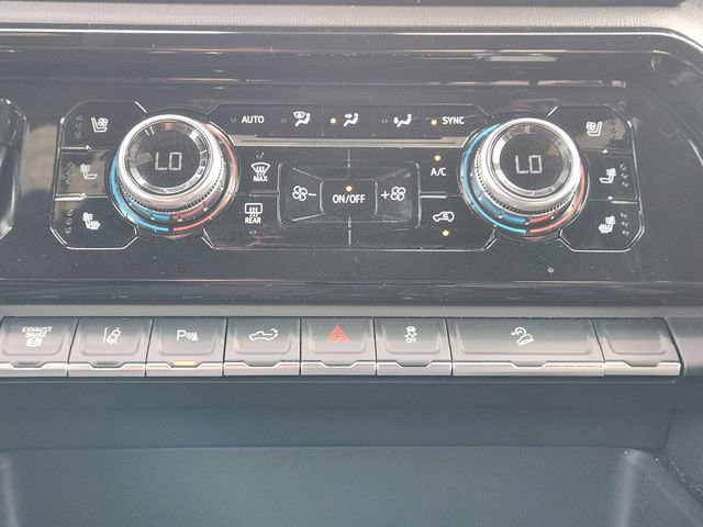 Used 2025 GMC Sierra 2500 AT4 w/ AT4 Premium Plus Package image 20