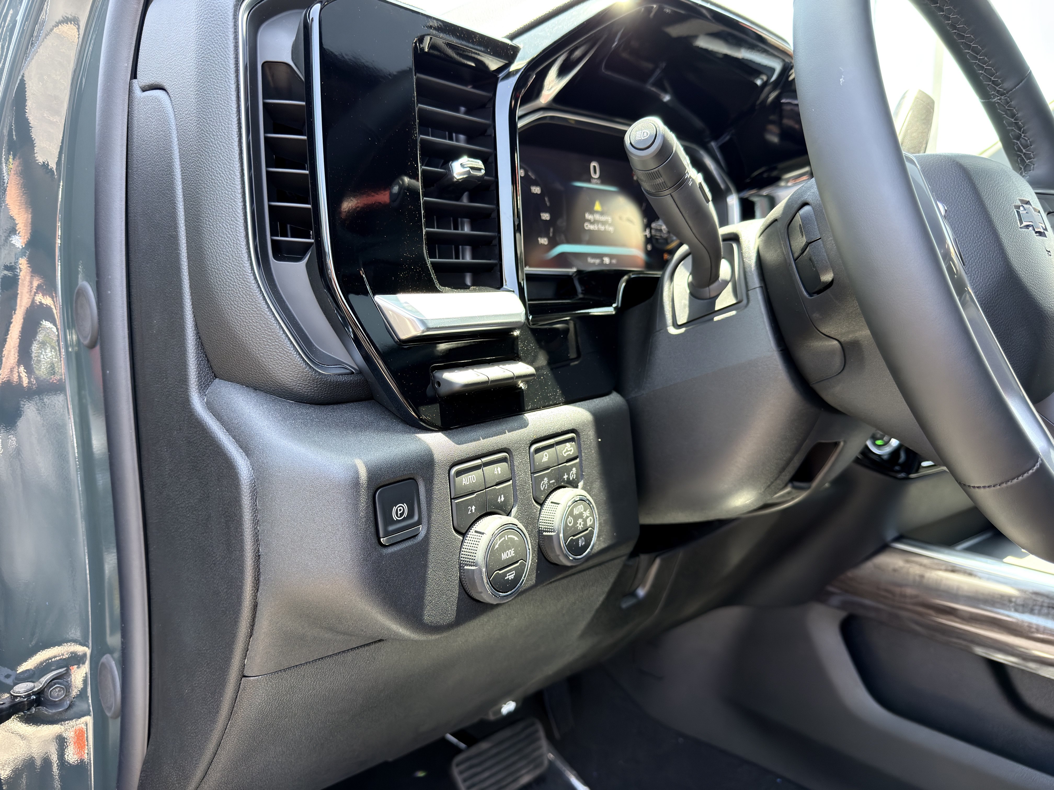 New 2026 Chevrolet Silverado 2500 LTZ w/ Trail Boss Package AWD/4WD image 33